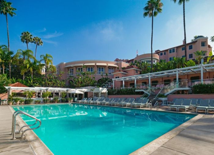 Studios hotel angeles lajollamom chamberlain orlando